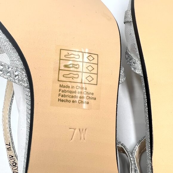 7W 7 WIDE WIDTH Touch Ups Clara Silver Low Kitten Heels Dress Sandals Shoes - Picture 12 of 14